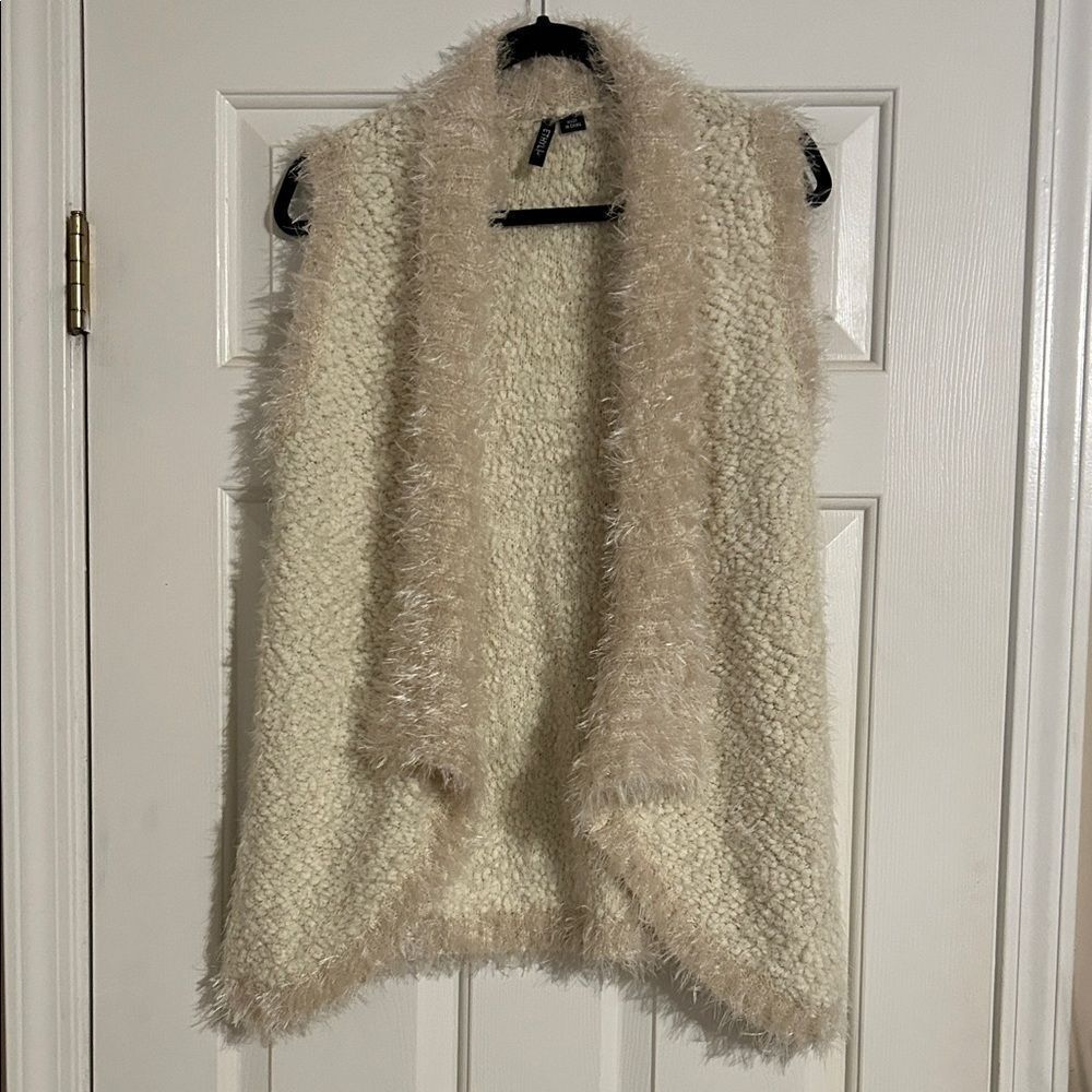 Women's Cozy Cream Fuzzy Vest